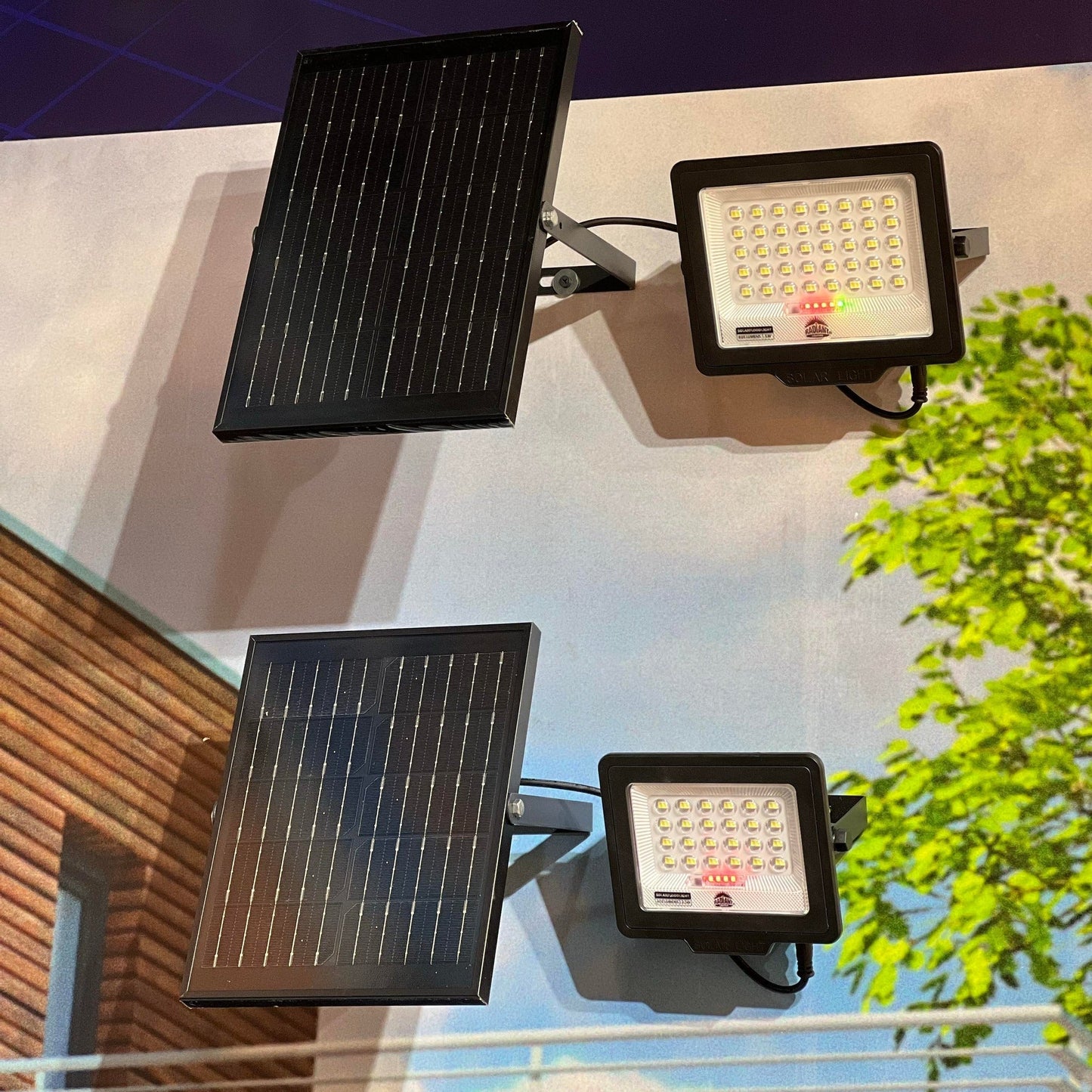 RADIANT RFS78 - Solar Floodlight & Remote LED 5W 800lm 6500K